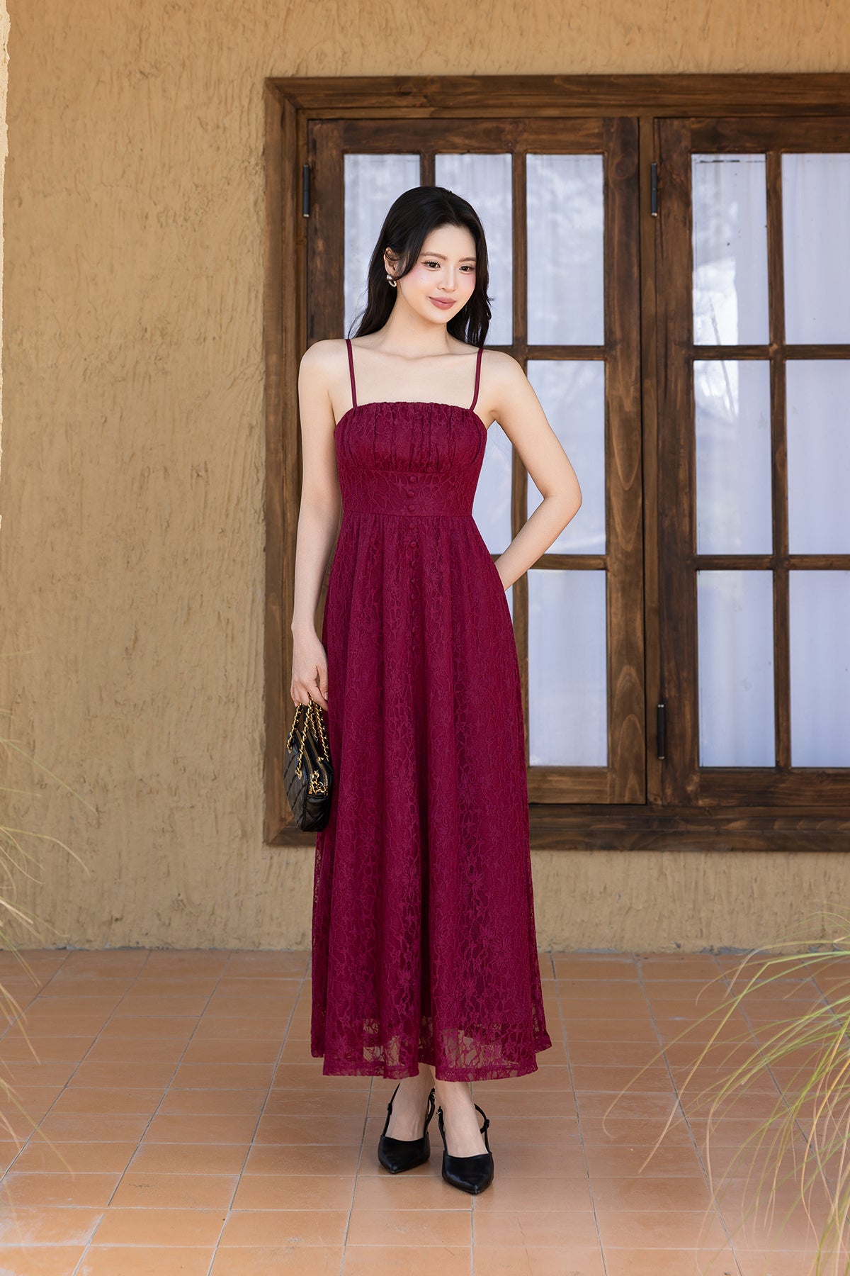 ISADORA PADDED LACE MAXI DRESS IN WINE | NEONMELLO
