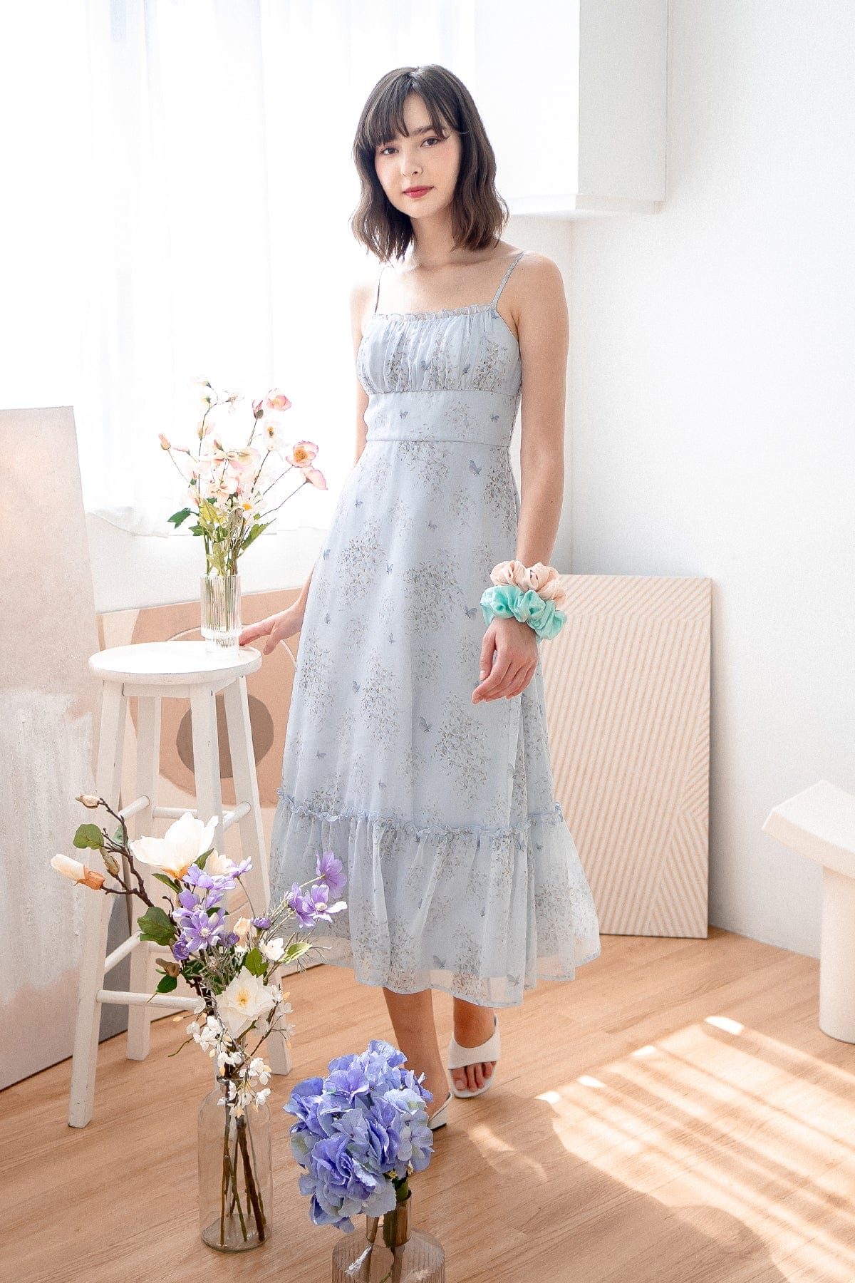 knee length dresses for ladies Nostalgic Beauty Floral Mesh Ruched Maxi Dress, Black / L