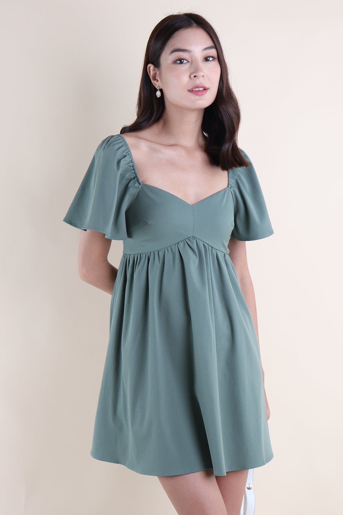 FIOERA FLUTTERS DRESS IN GREEN | NEONMELLO