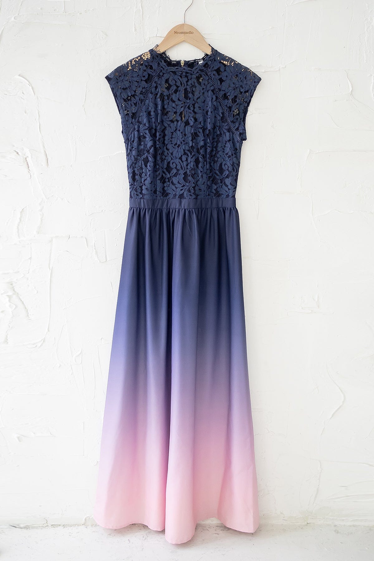 pink ombre lace dress FIRE DEAL) ESTELLE OMBRE LACE MAXI IN PINK