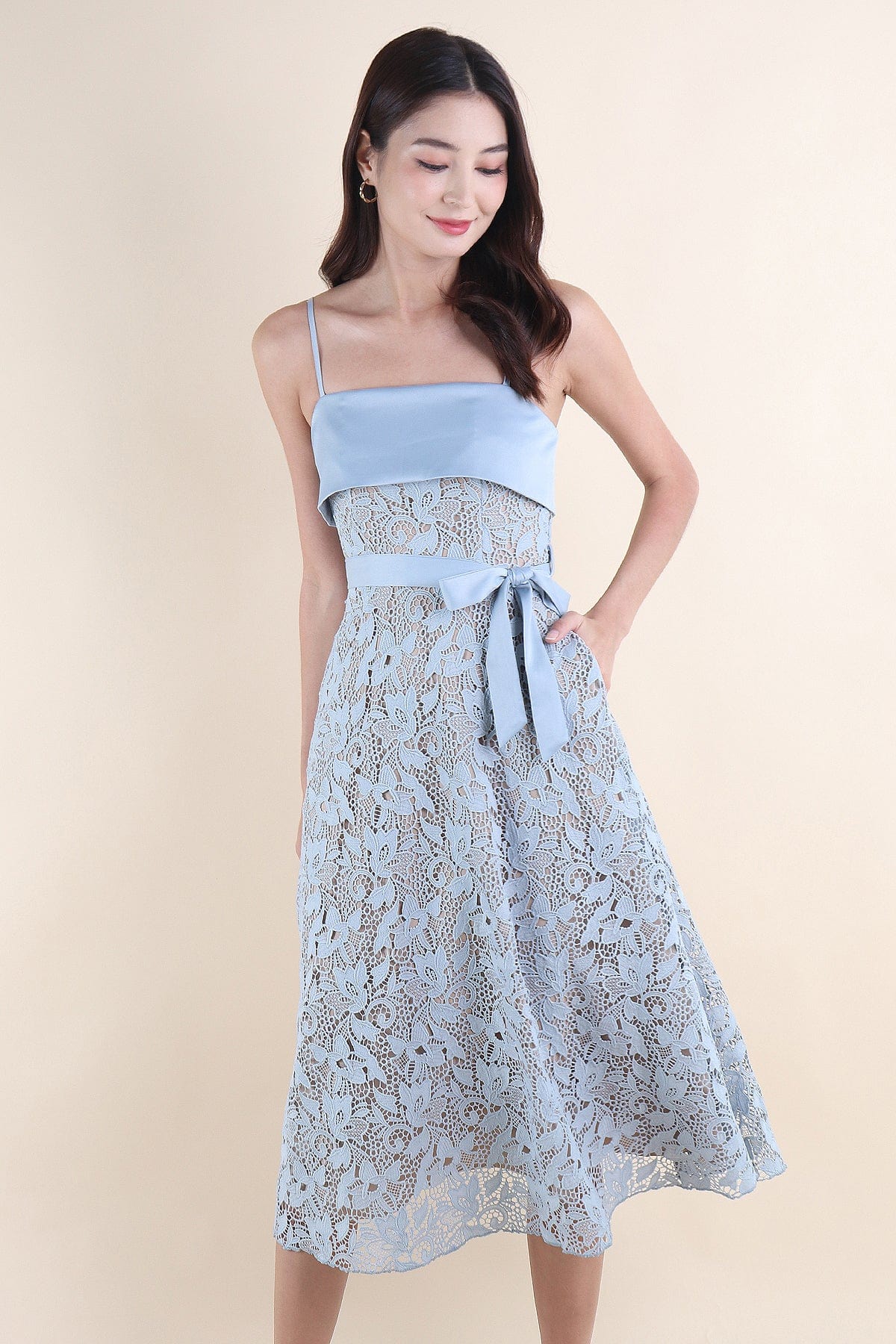 JADE CROCHET FLAP MAXI IN BLUE | NEONMELLO