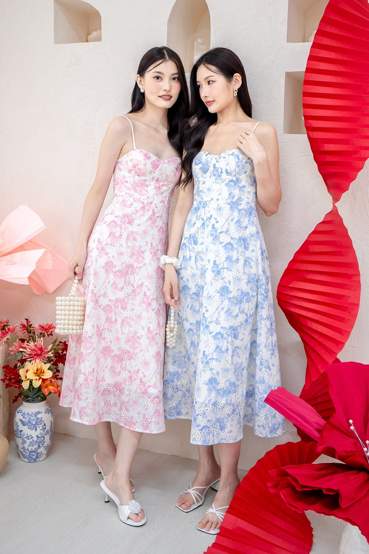 フラダンス Kealopiko 'UPENA Dress Medium LAVINA FLORAL EYELET MAXI DRESS IN PINK | NEONMELLO