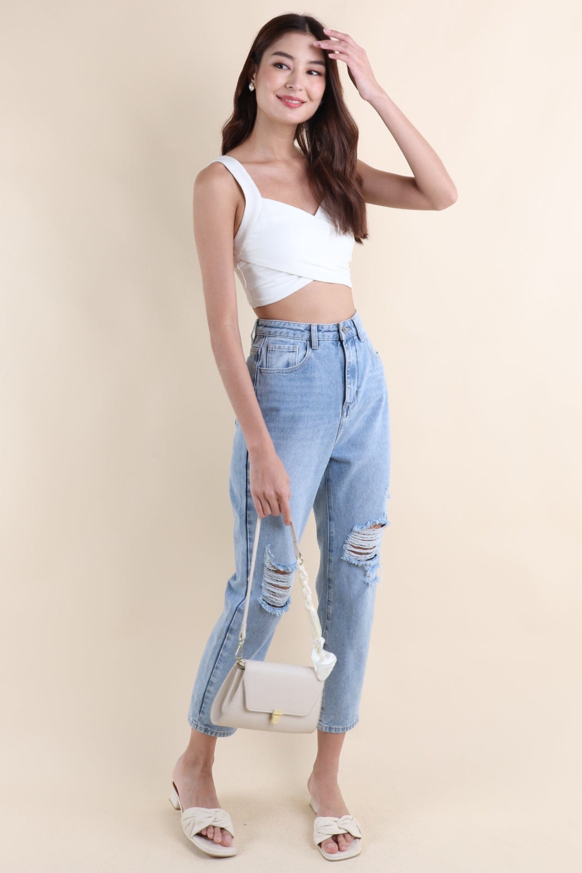 LILIA BASIC CROSS TANK IN WHITE | NEONMELLO