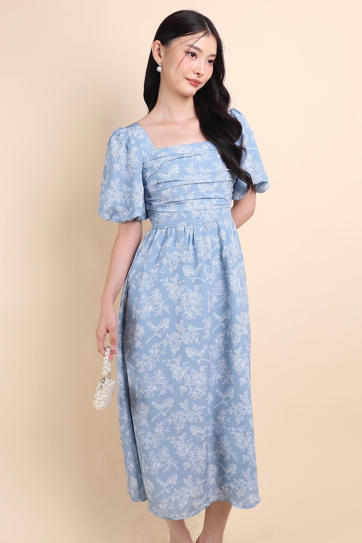 MAYBELLE TOILE RUCHED MIDI DRESS IN DUSTY BLUE