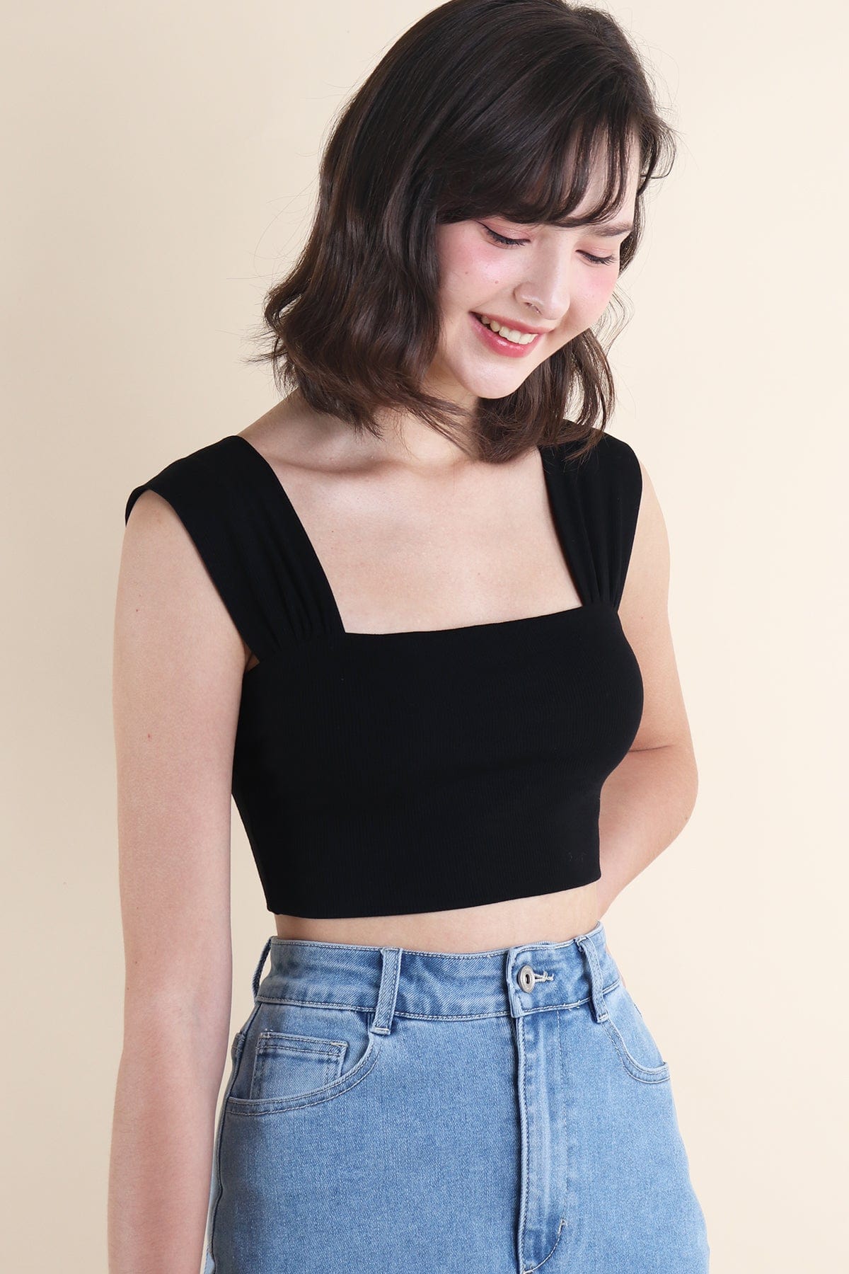 RESTOCKED** GABE RIBBED CROP TOP IN BLACK | NEONMELLO