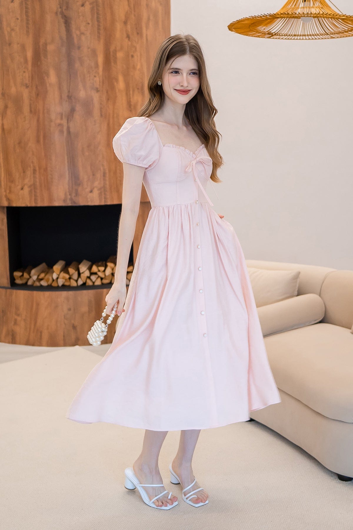 REYNA VICTORIAN SLEEVE PADDED MAXI DRESS IN PINK REYNA VICTORIAN SLEEVE PADDED MAXI DRESS IN PINK