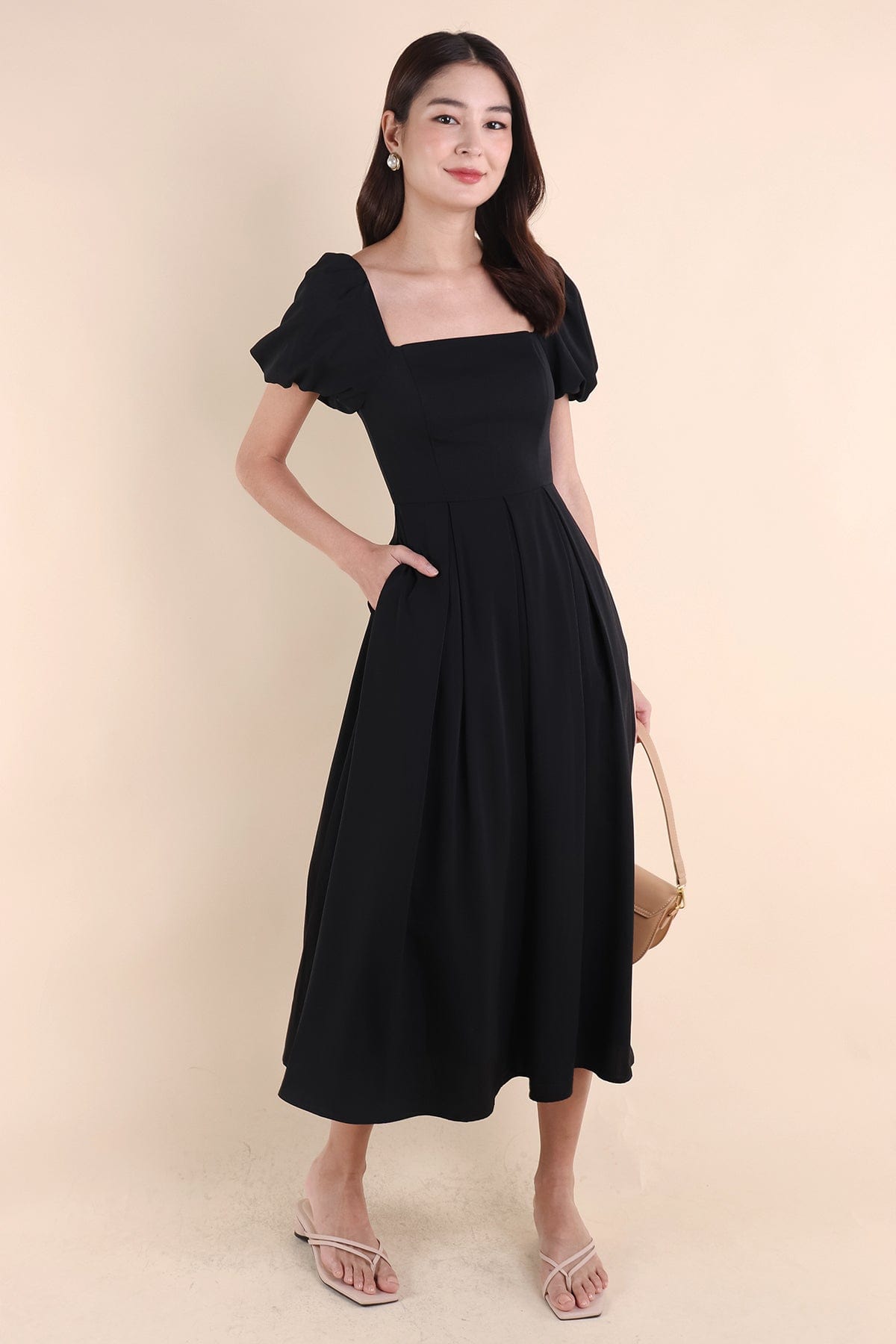MARRON RUFFLE | NON-FEEDING MAXI – PUFF SLEEVES | FULL LENGTH MAXI