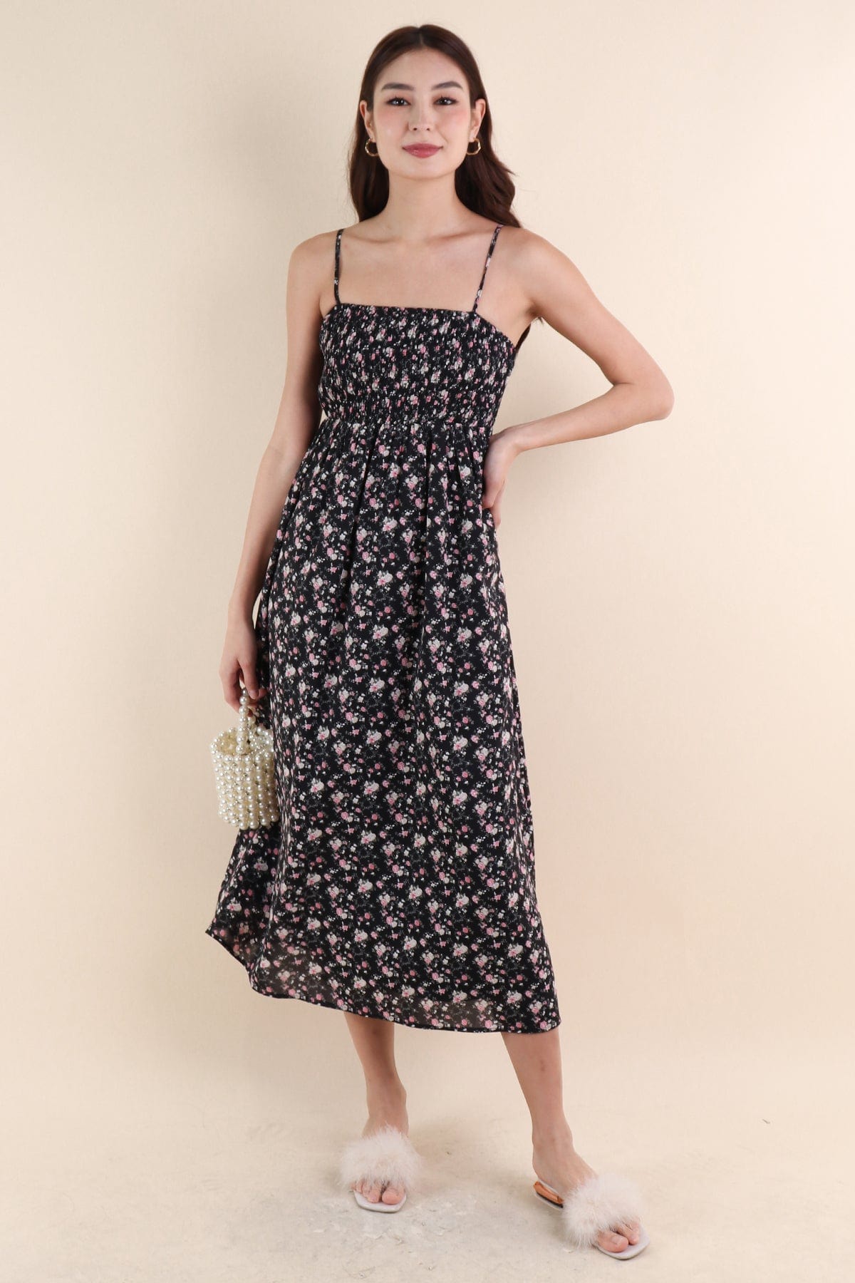 FUJI FLORAL MAXI DRESS IN BLACK