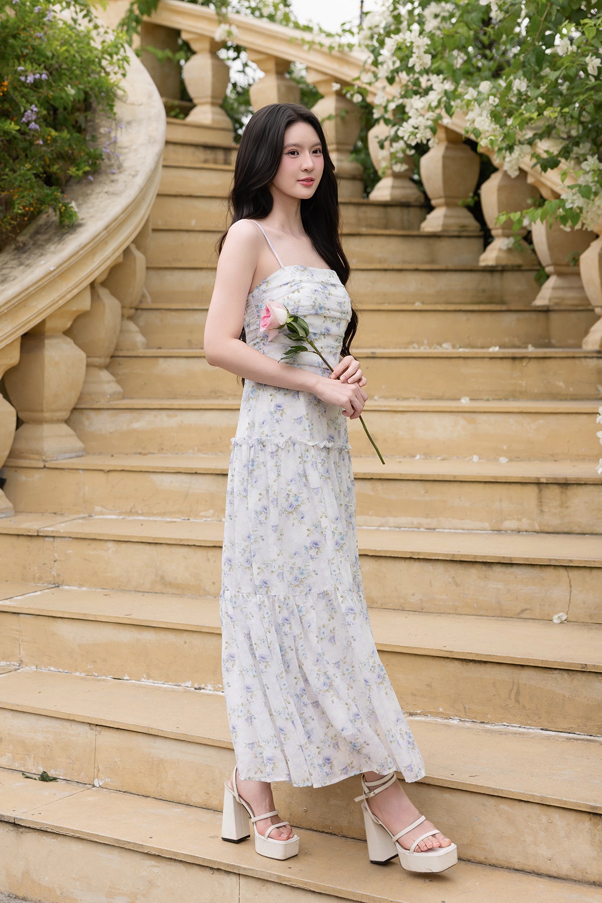 KOHANA PADDED FLORAL MAXI IN BLUE