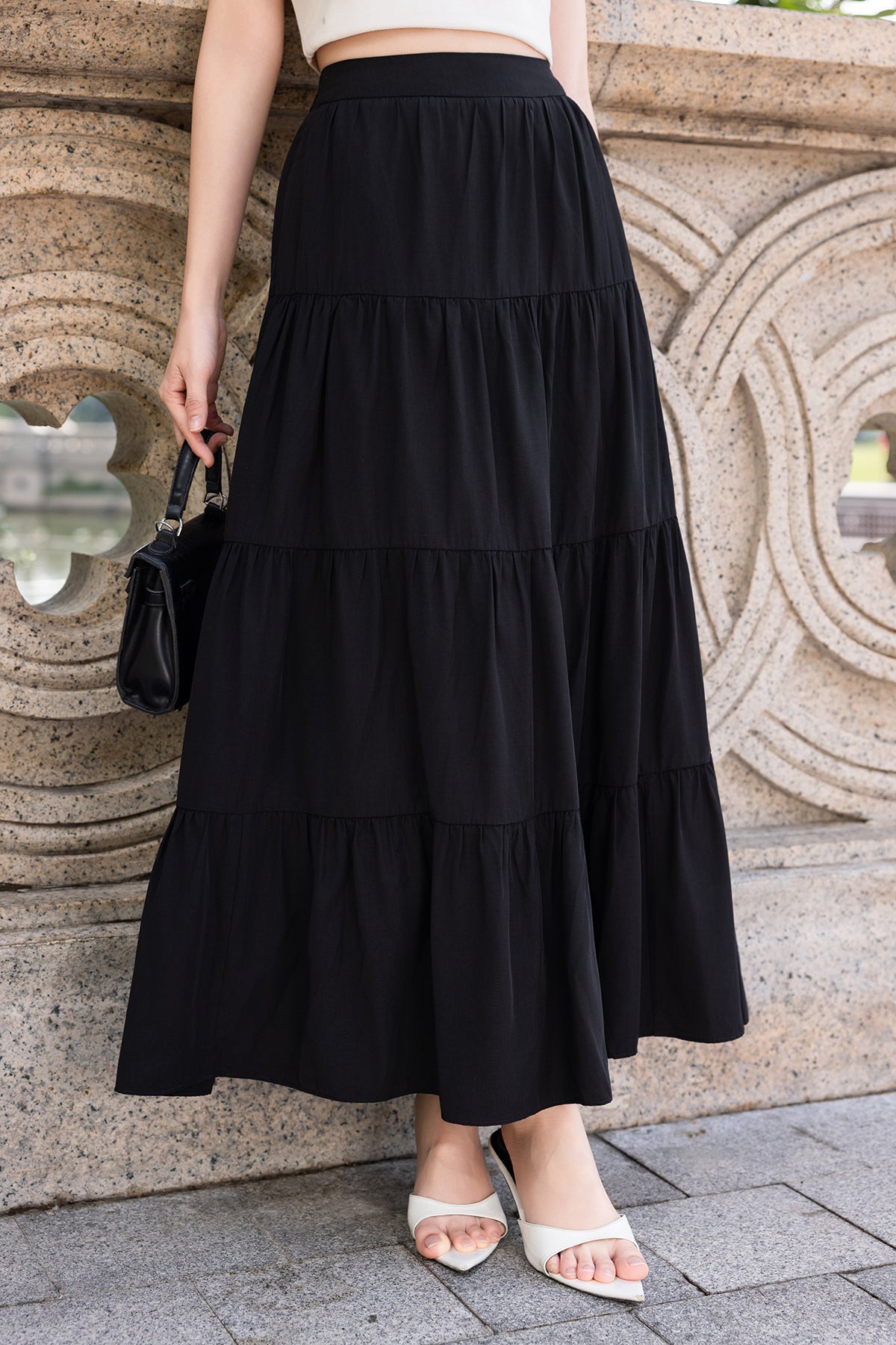 RESTOCKED**AMOR MAXI SKIRT IN BLACK | NEONMELLO