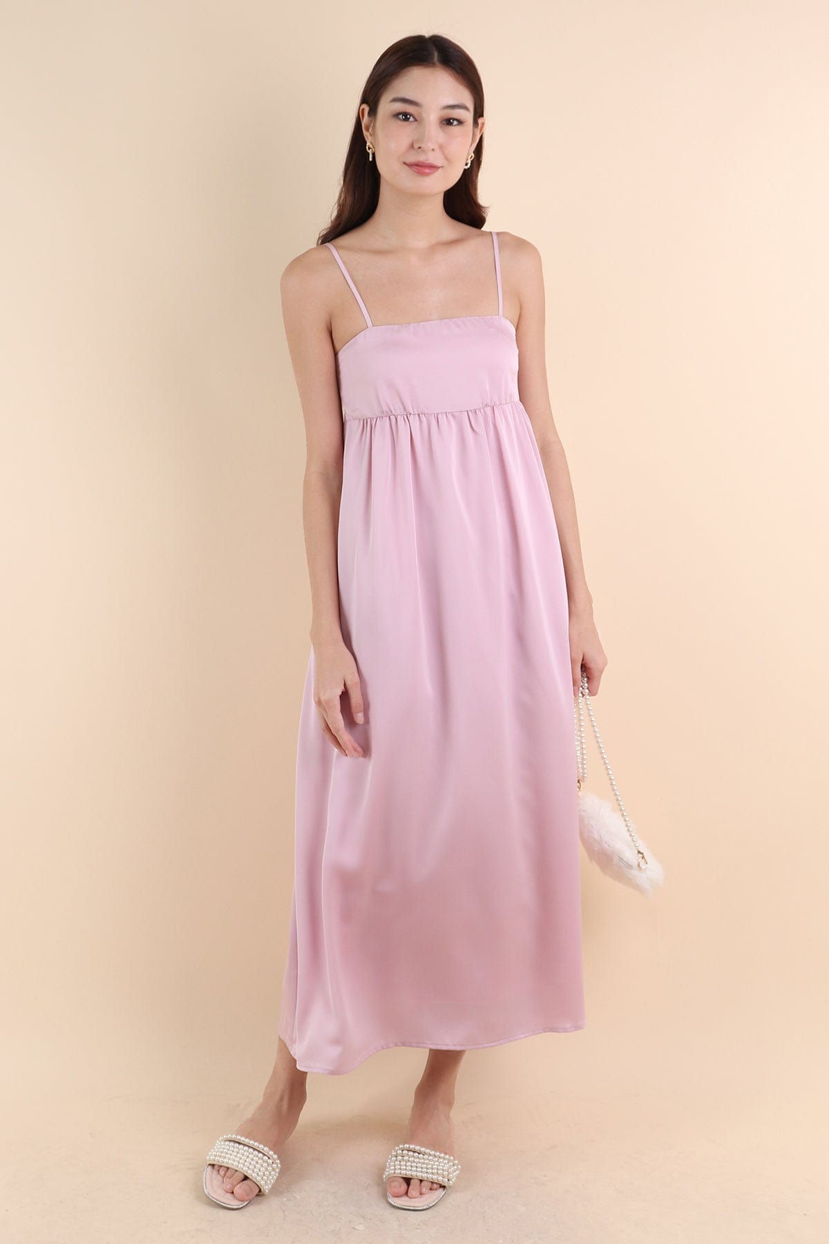 BELLA BABYDOLL SATIN MAXI DRESS IN PINK BELLA BABYDOLL SATIN MAXI DRESS IN PINK