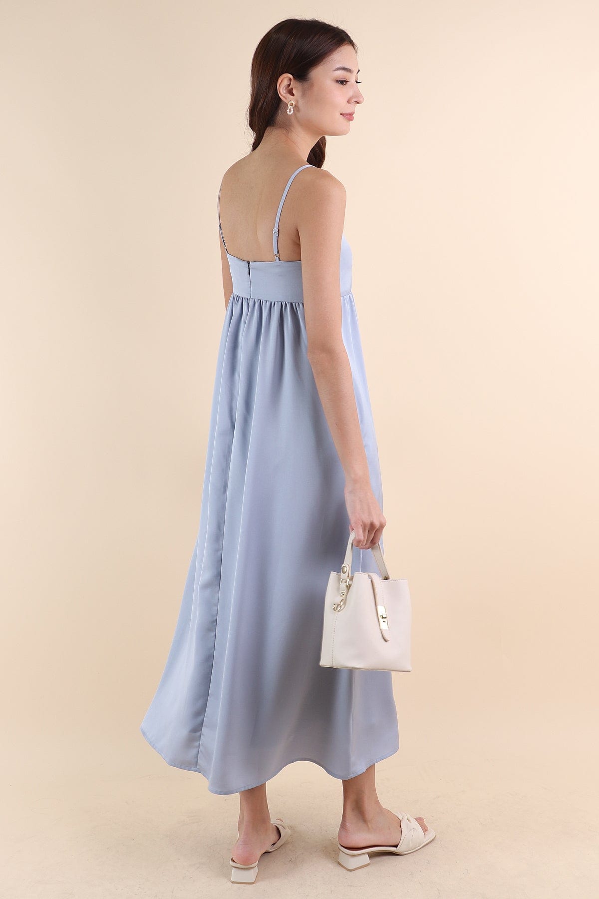 BELLA BABYDOLL SATIN MAXI DRESS IN SEA BLUE | NEONMELLO BELLA BABYDOLL SATIN MAXI DRESS IN SEA BLUE | NEONMELLO