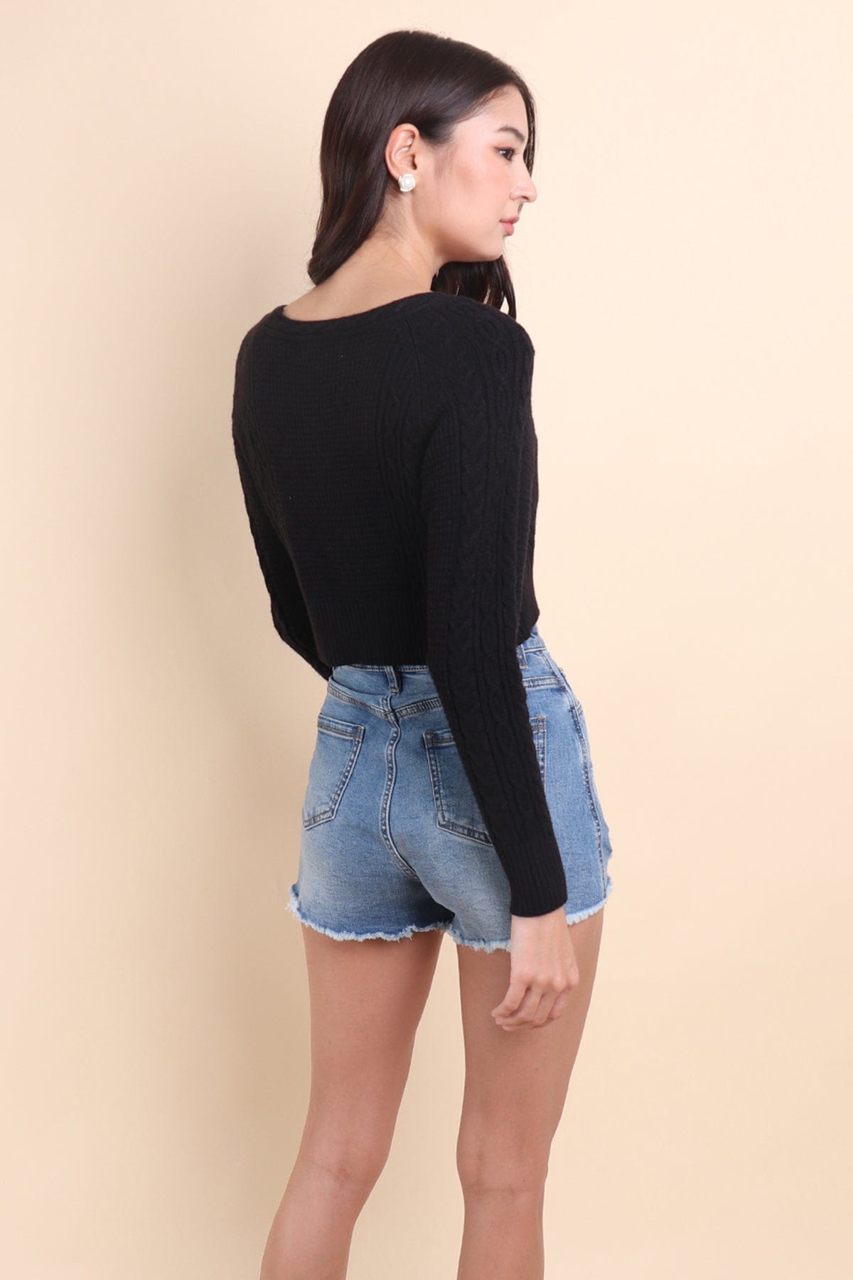 RESTOCKED** DANIELLE WEAVED CARDIGAN IN BLACK | NEONMELLO