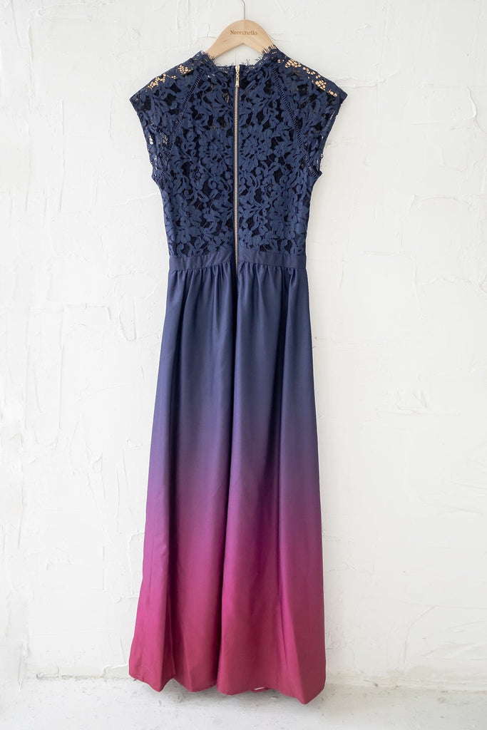 (FIRE DEAL) ESTELLE OMBRE LACE MAXI IN WINE | NEONMELLO