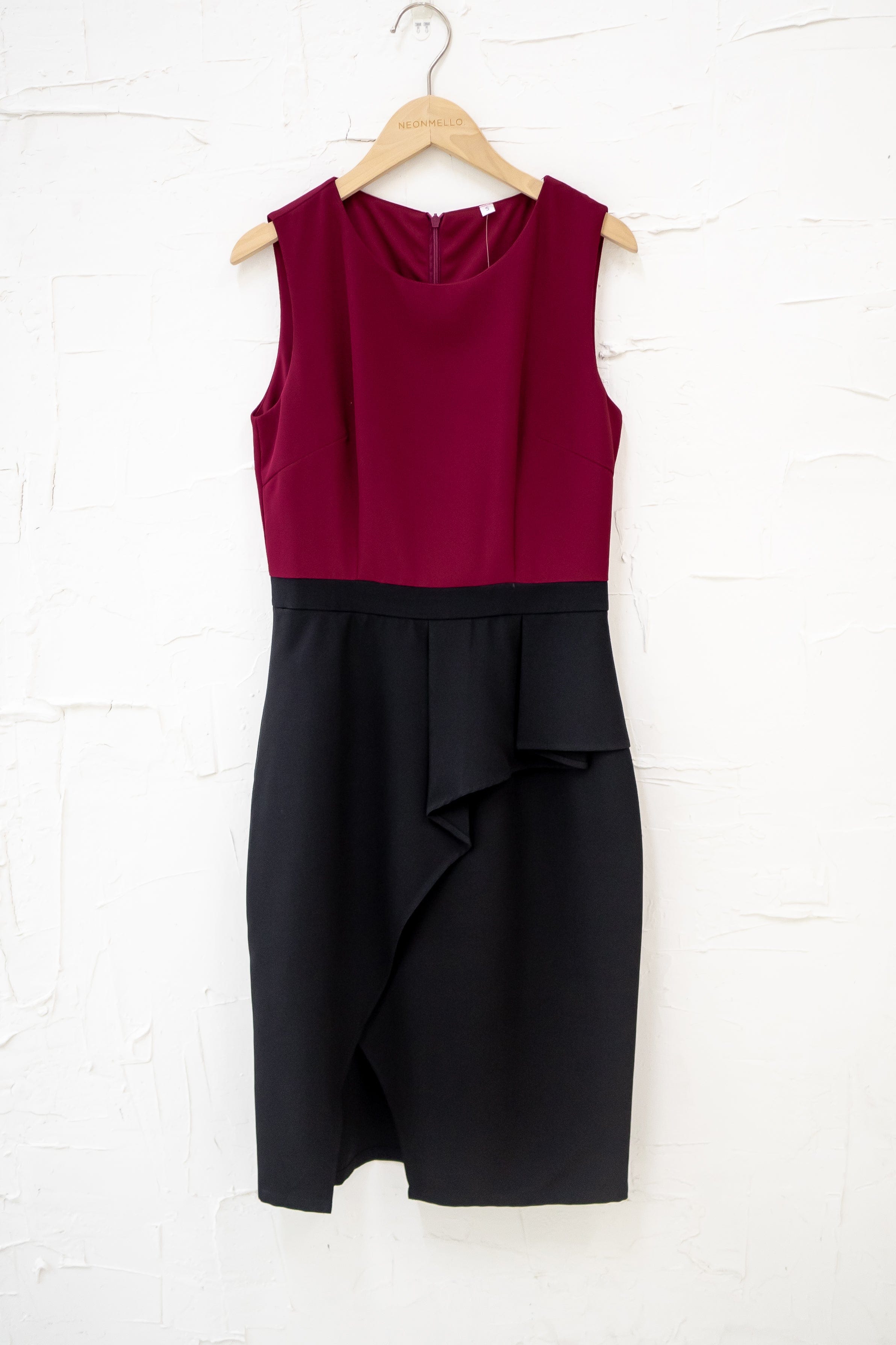 FIRE DEAL) MILANA ASYMMETRICAL HEM MIDI DRESS IN WINE