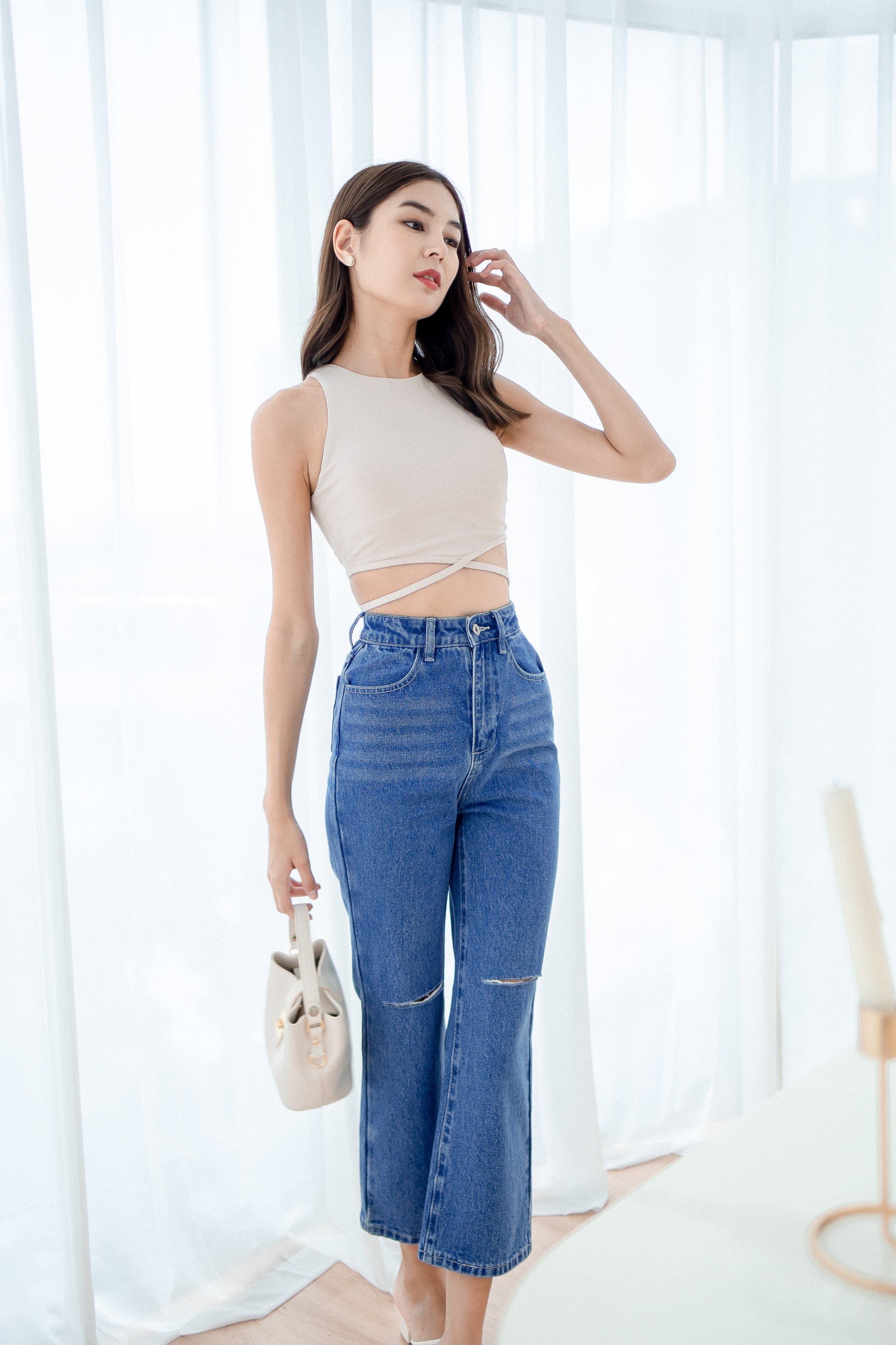 HANSEL SLIT DENIM JEANS IN DARK | NEONMELLO