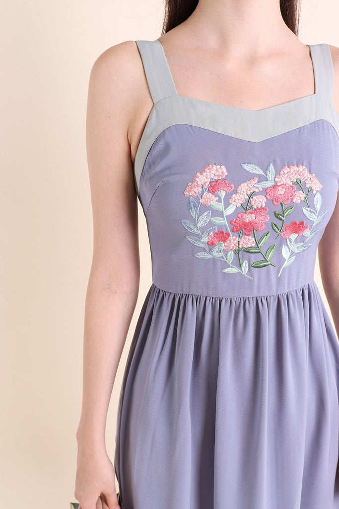 MADEBYNM LEILA FLORAL EMBROIDERY A-LINE DRESS IN PERIWINKLE LILAC [XS/S/M/L/XL] - NEONMELLO